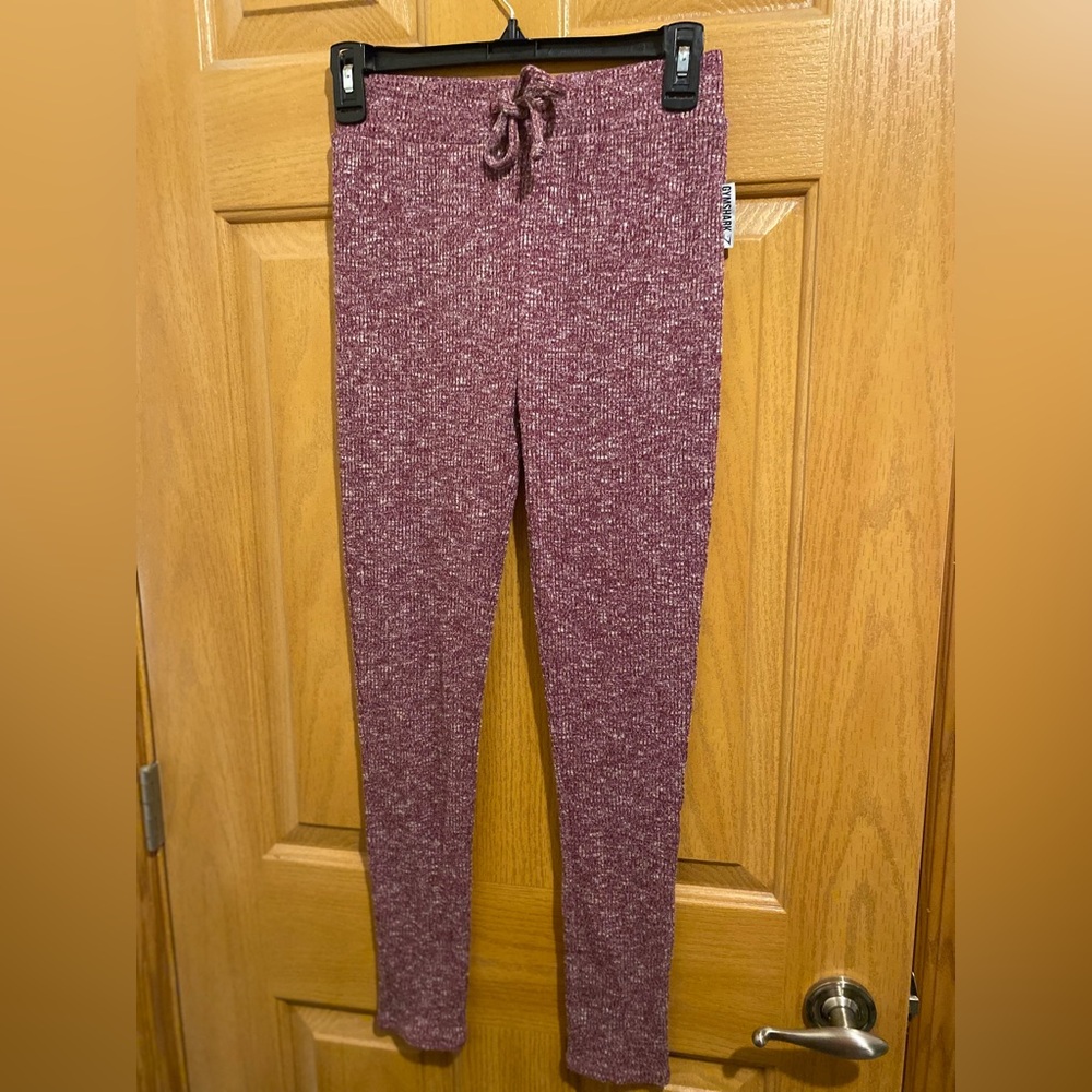 Gymshark Maroon Leggings - Picture 1 of 2